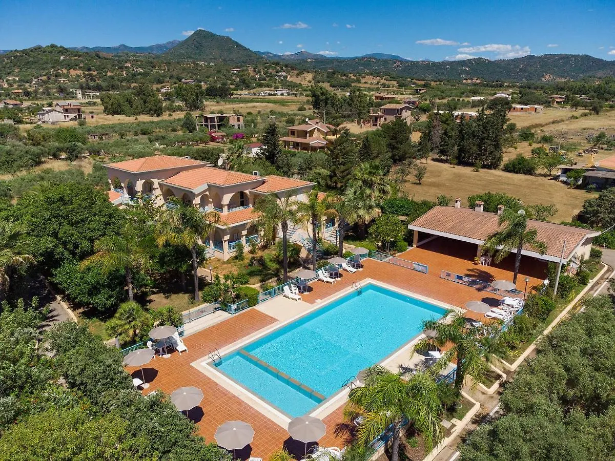 Mare Azzurro Aparthotel Cardedu