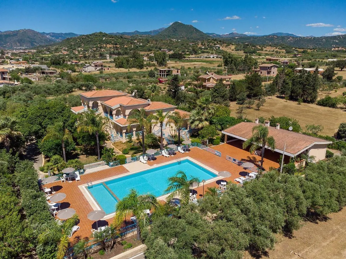 Mare Azzurro Aparthotel Cardedu
